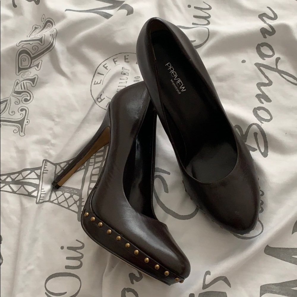 Preview Heels